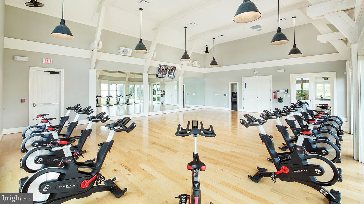 POTOMAC SHORES - Residential Lease