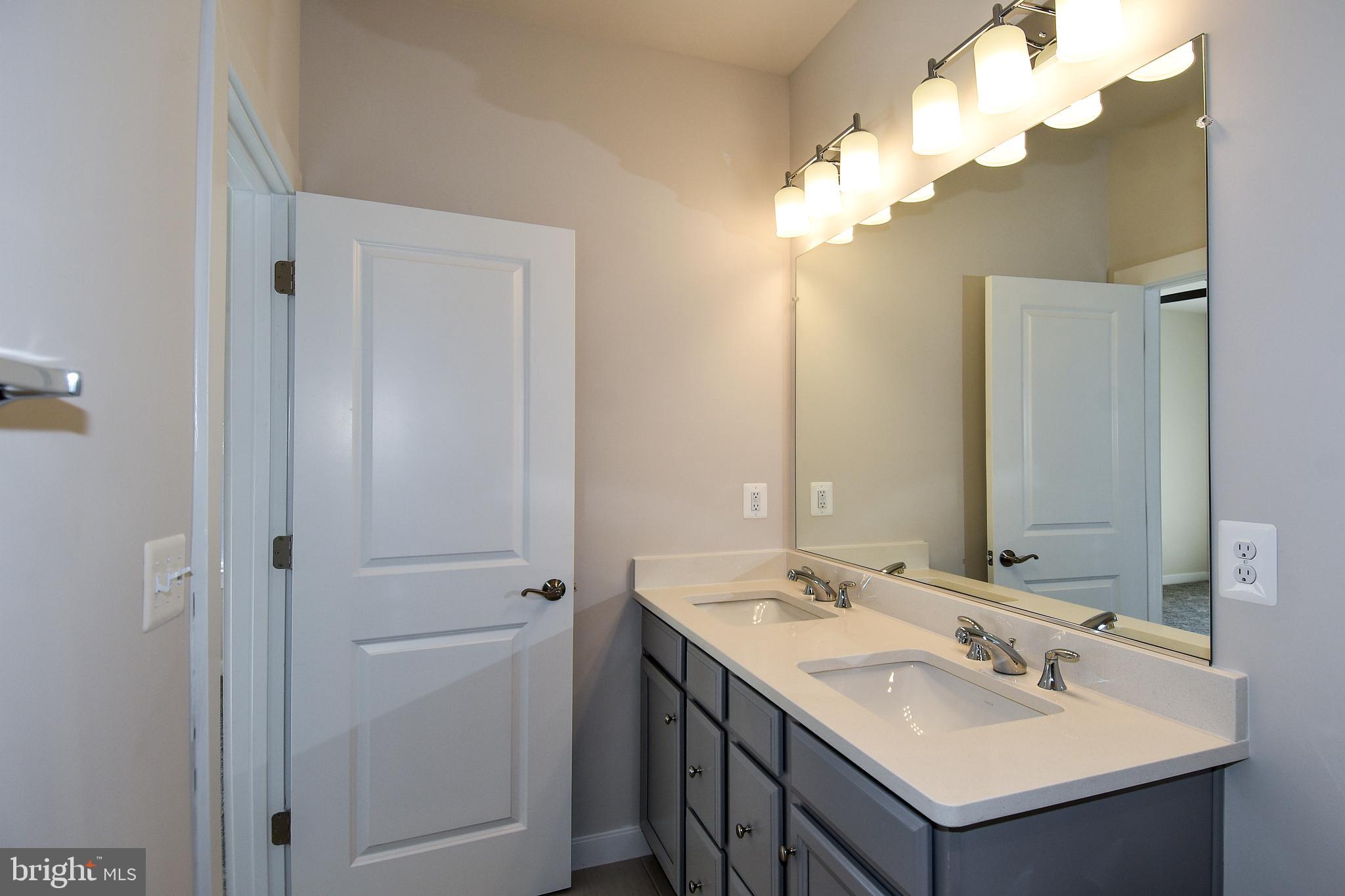 POTOMAC SHORES - Residential Lease