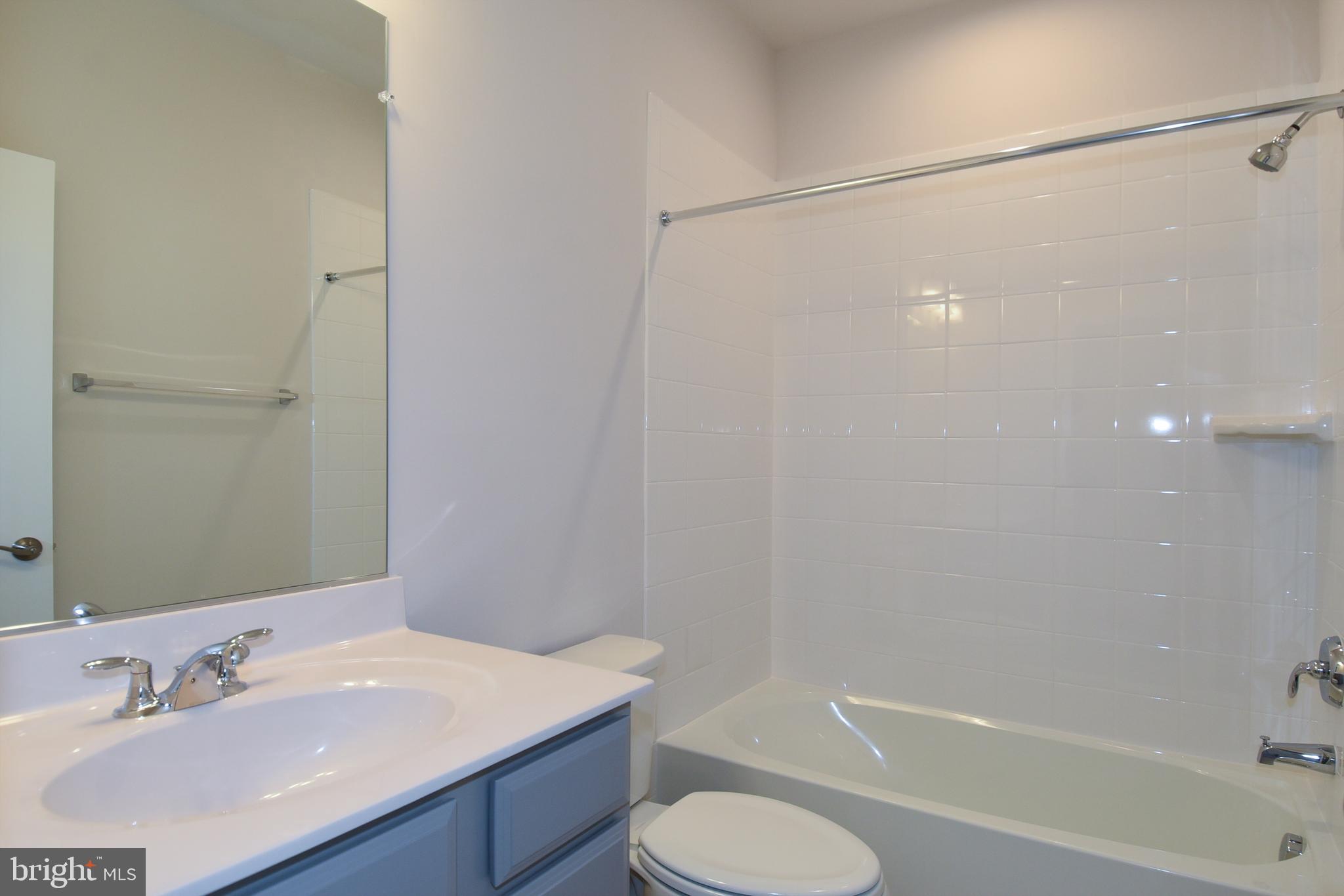 POTOMAC SHORES - Residential Lease