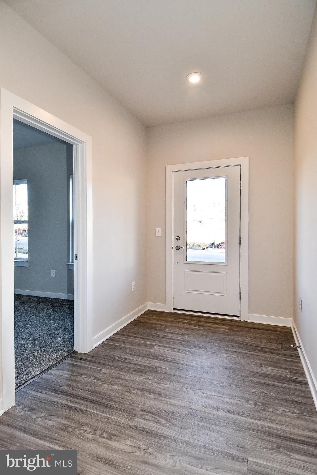 POTOMAC SHORES - Residential Lease