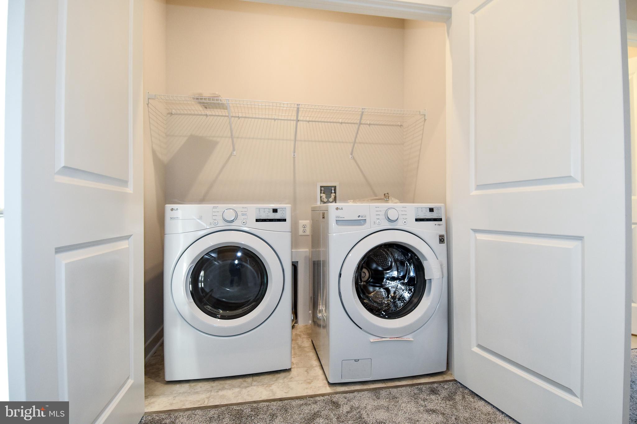 POTOMAC SHORES - Residential Lease