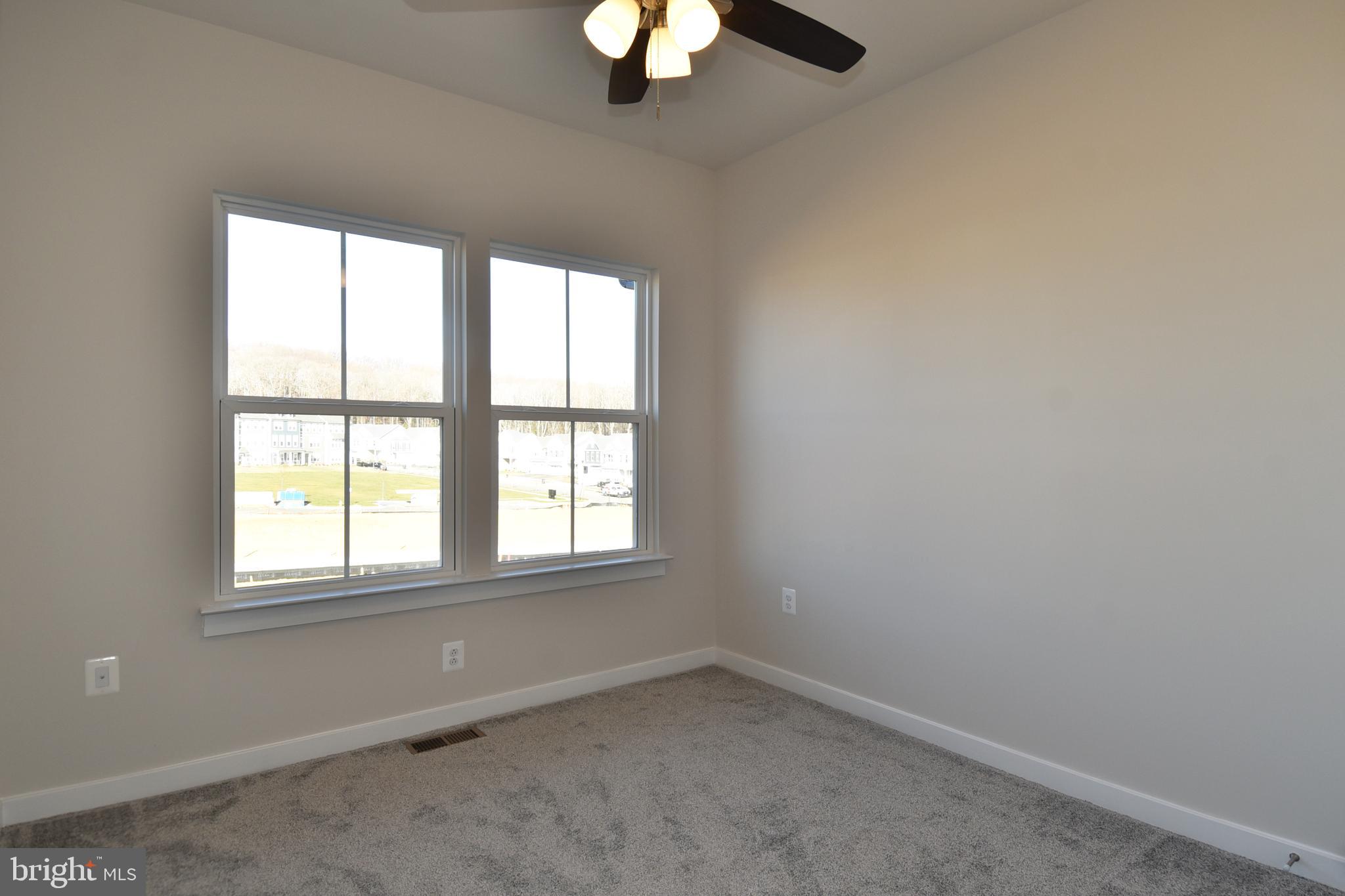 POTOMAC SHORES - Residential Lease