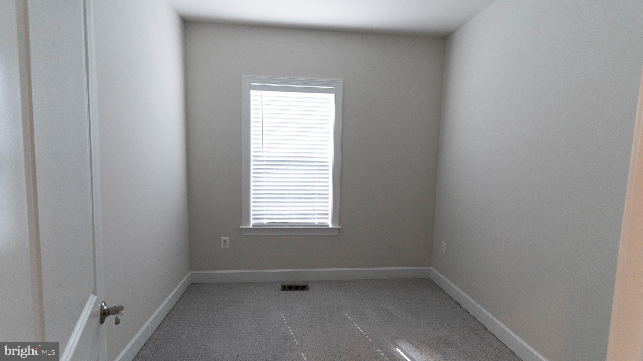 HEATHCOTE COMMONS - Residential Lease