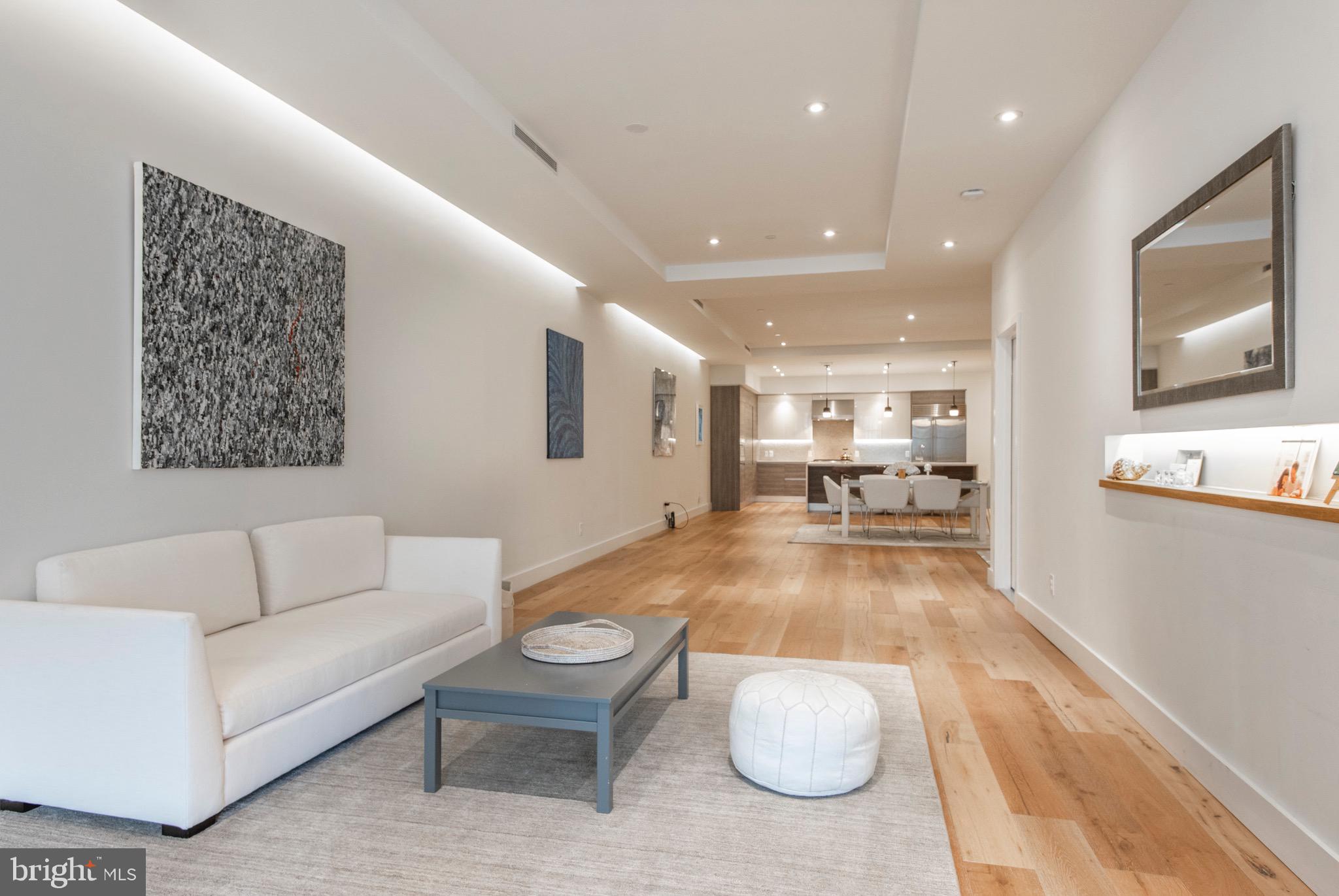 725 CHESTNUT STREET 2