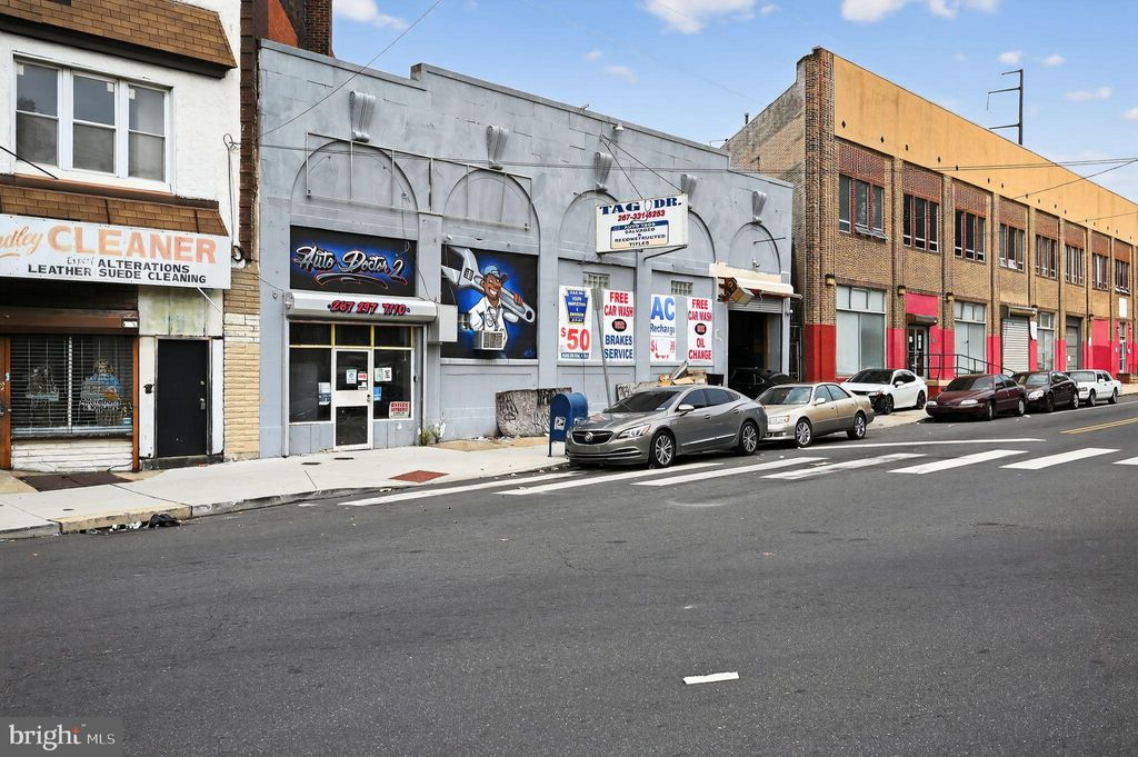 Photo of 1339 - 47 Windrim Avenue, PHILADELPHIA, PA 19141 (MLS # PAPH2525674)