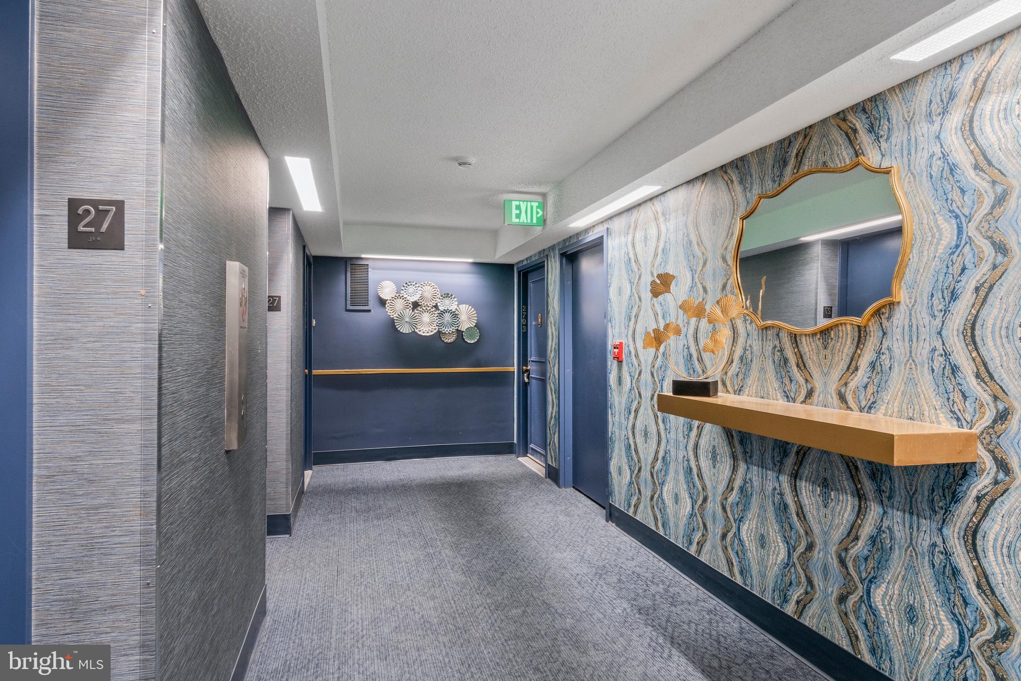 RIDGELY TOWSON CENTER - Residential