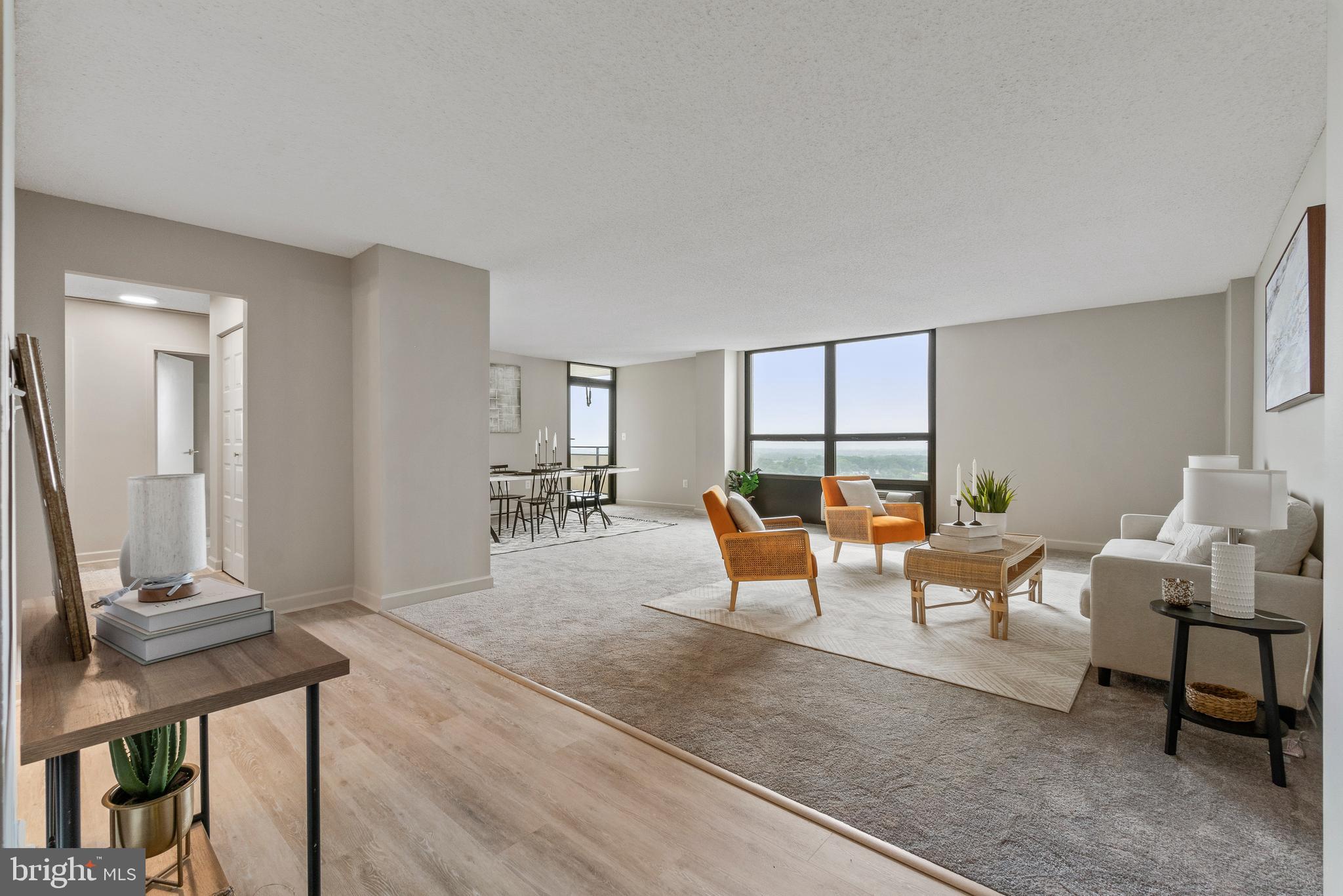 RIDGELY TOWSON CENTER - Residential