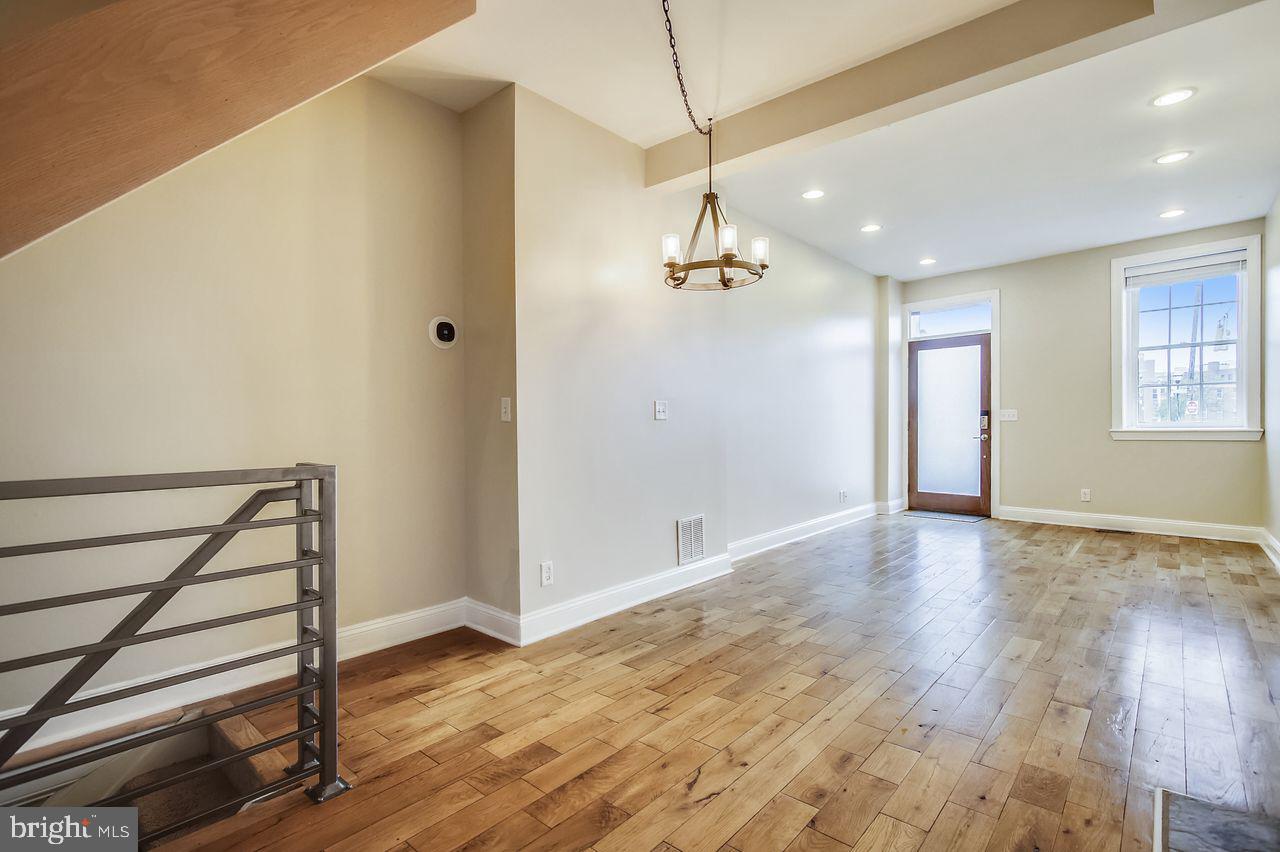 SETON HILL - Residential