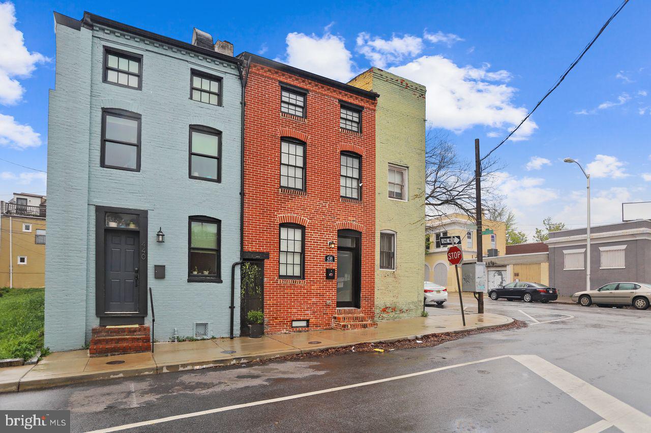 SETON HILL - Residential