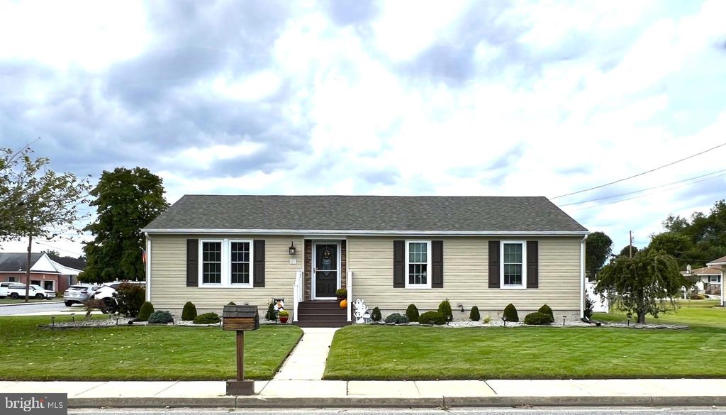 Photo of 27 Morningside Drive, PENNSVILLE, NJ 08070 (MLS # NJSA2016588)