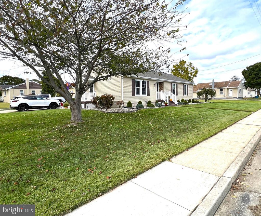 Photo of 27 Morningside Drive, PENNSVILLE, NJ 08070 (MLS # NJSA2016588)