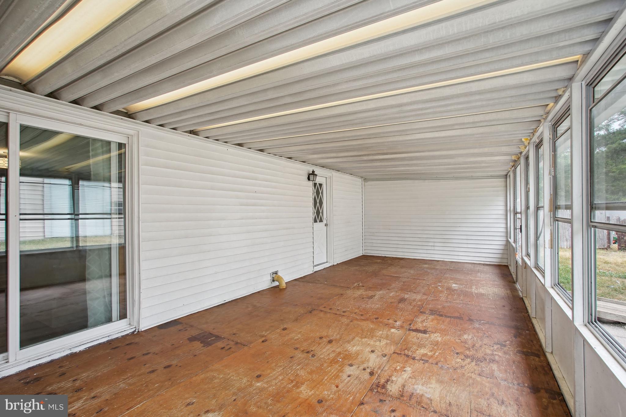 PLEASANT SPRINGS - Residential