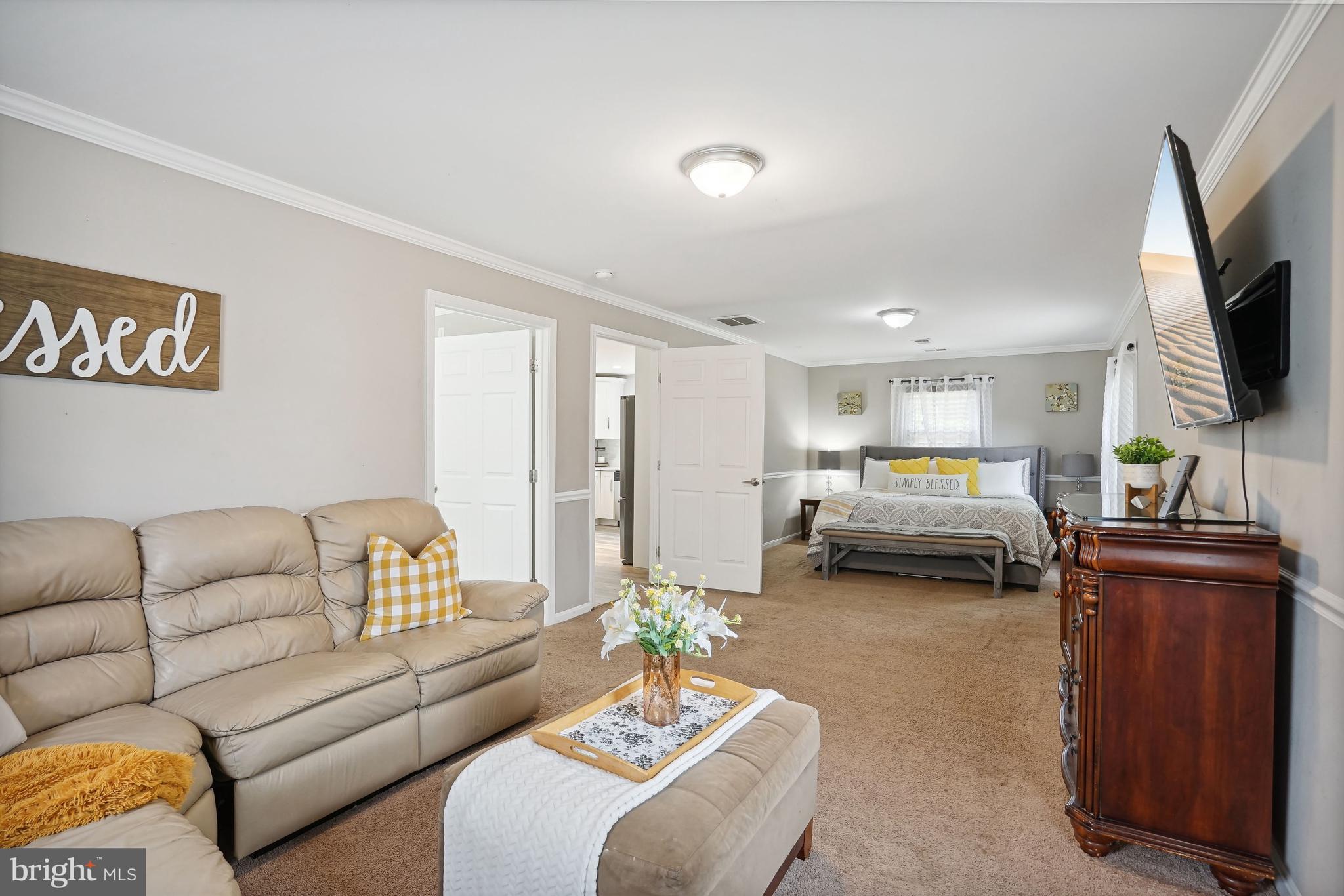 PLEASANT SPRINGS - Residential