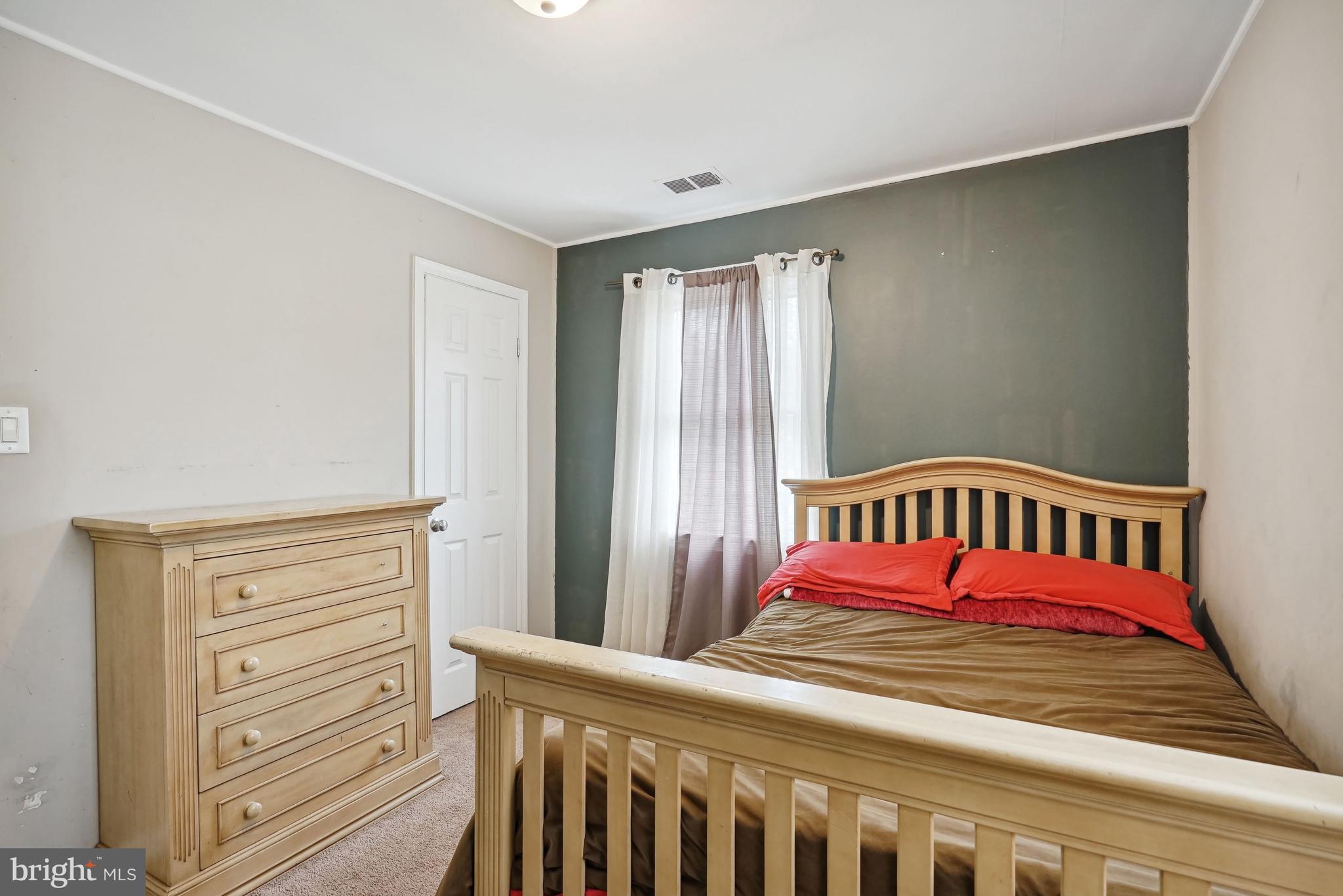 PLEASANT SPRINGS - Residential