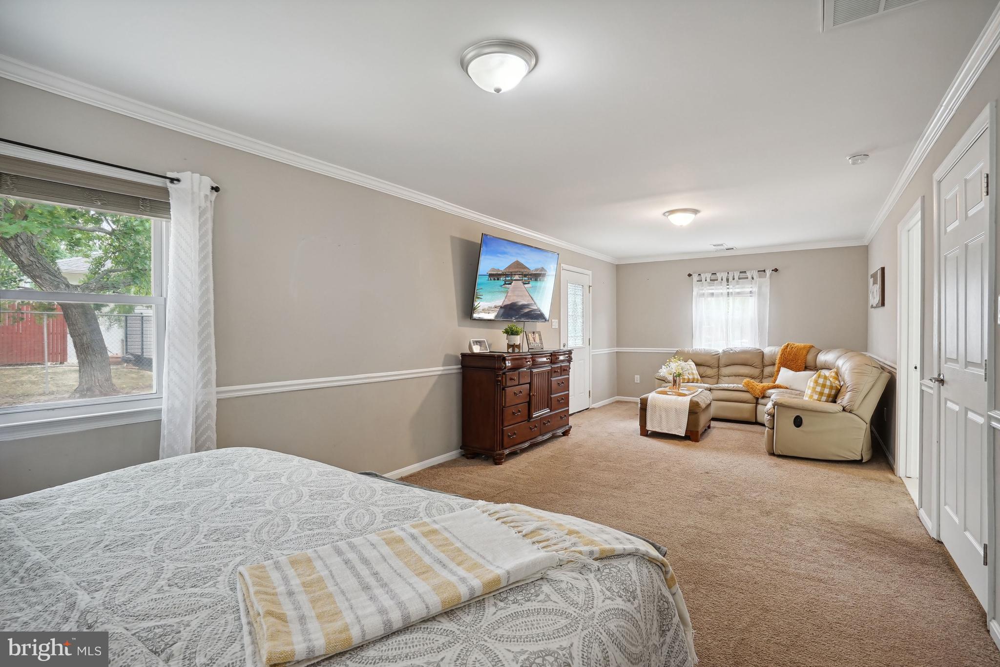 PLEASANT SPRINGS - Residential