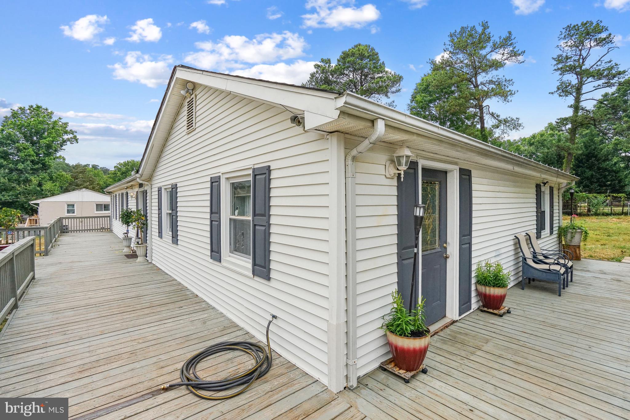 PLEASANT SPRINGS - Residential