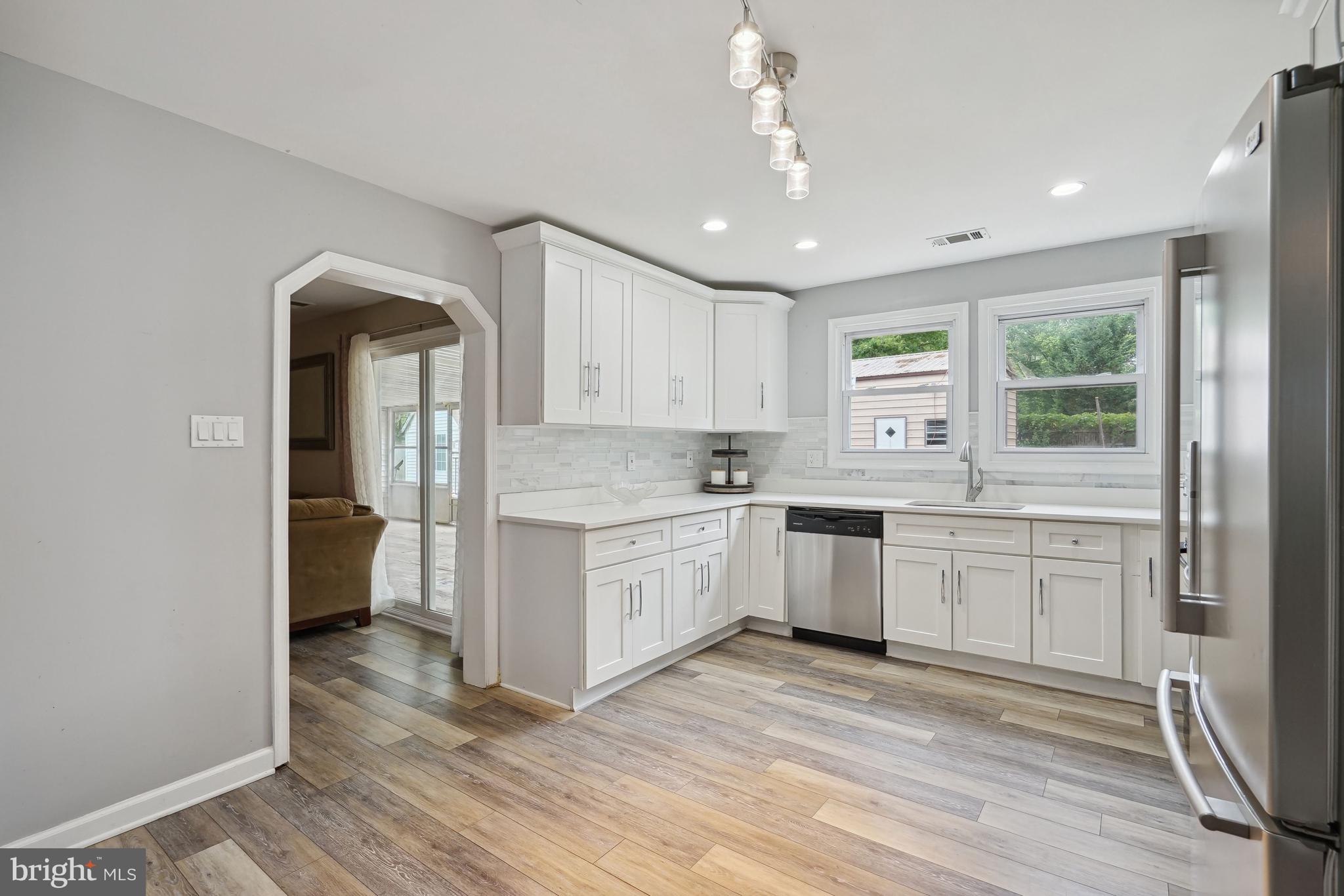 PLEASANT SPRINGS - Residential