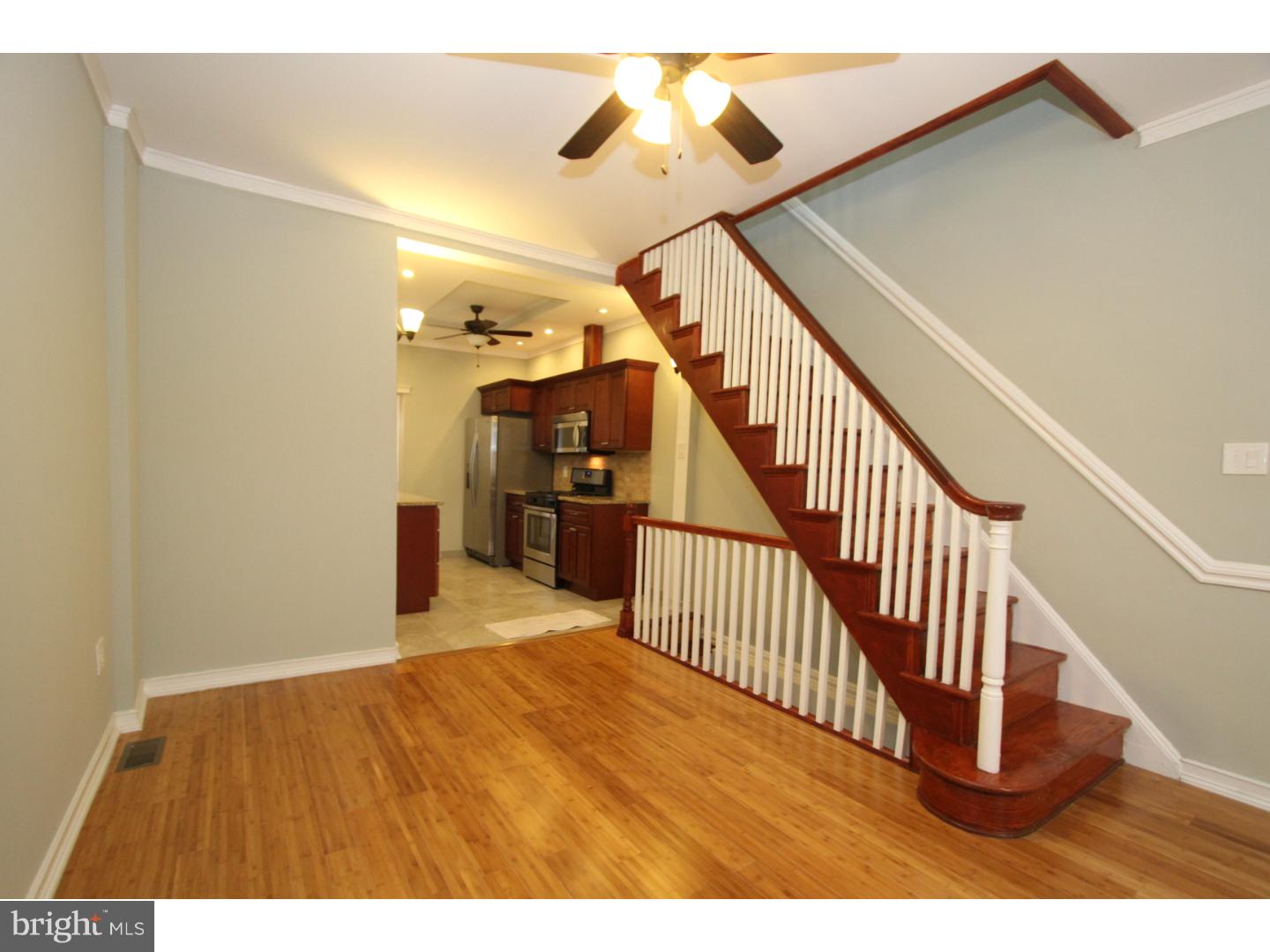 PORT RICHMOND - Residential