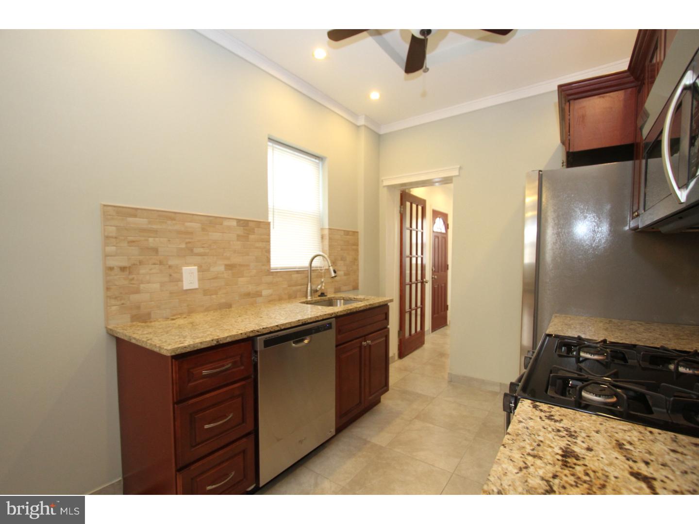 PORT RICHMOND - Residential