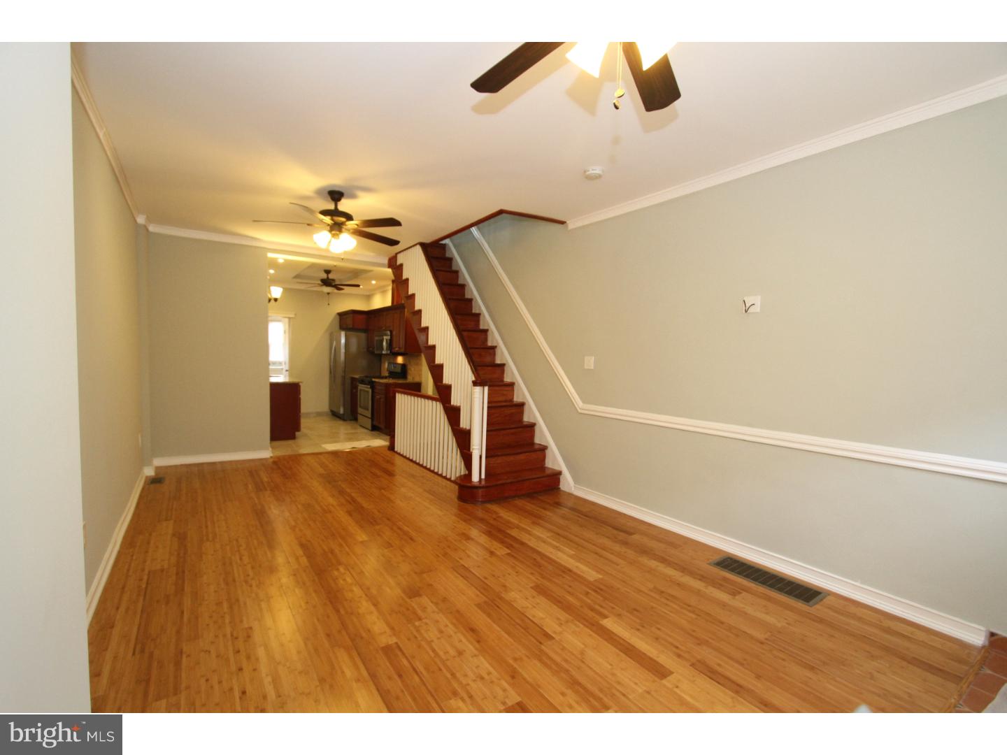PORT RICHMOND - Residential