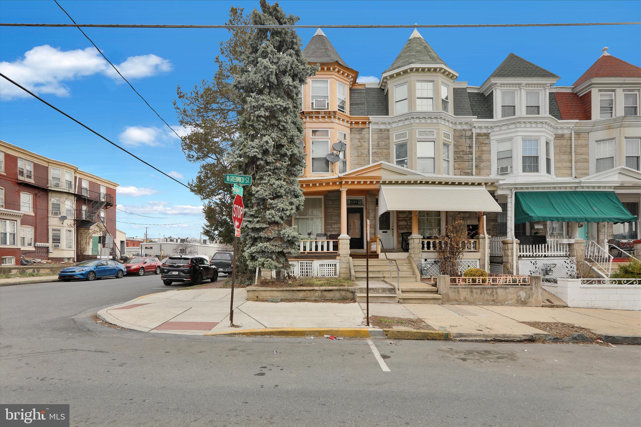 131 W GREENWICH STREET