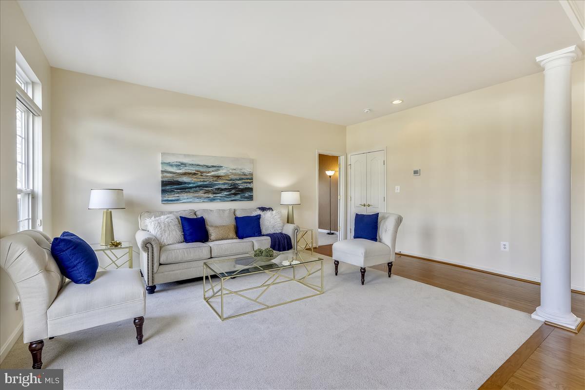 SYMPHONY VILLAGE AT CENTREVILLE - Residential