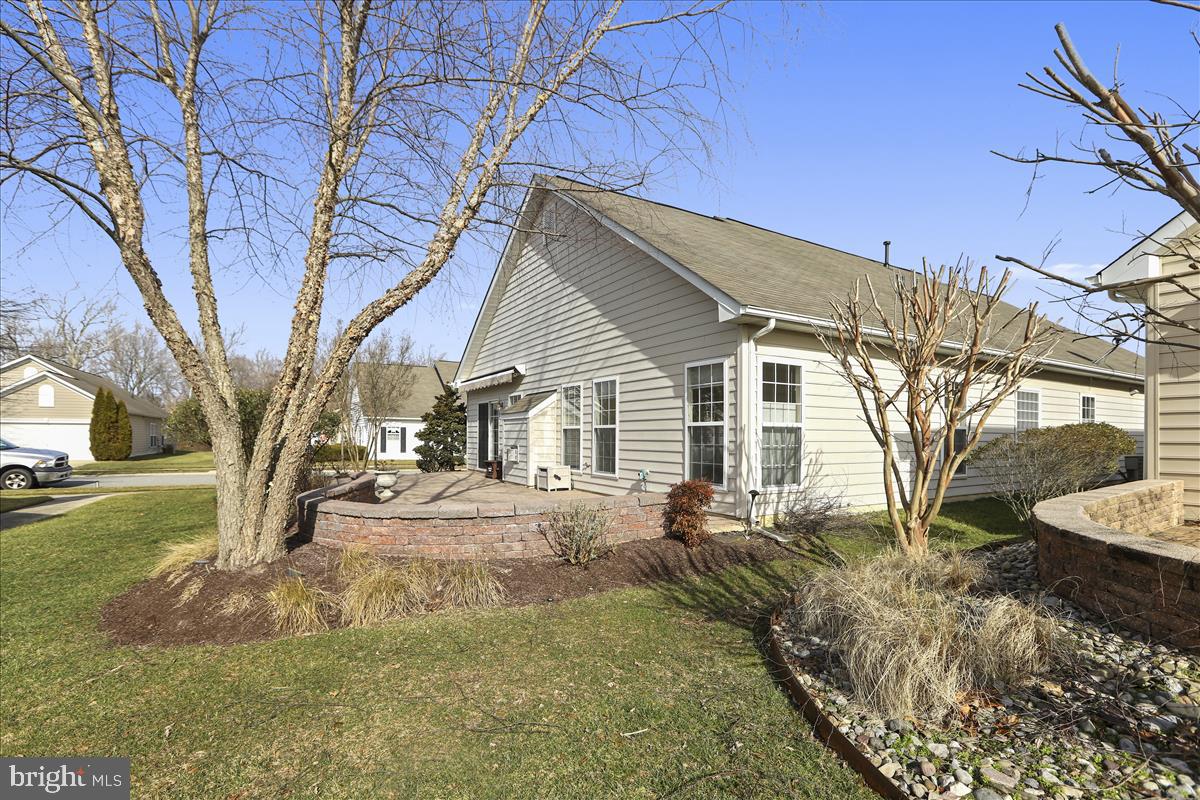 SYMPHONY VILLAGE AT CENTREVILLE - Residential