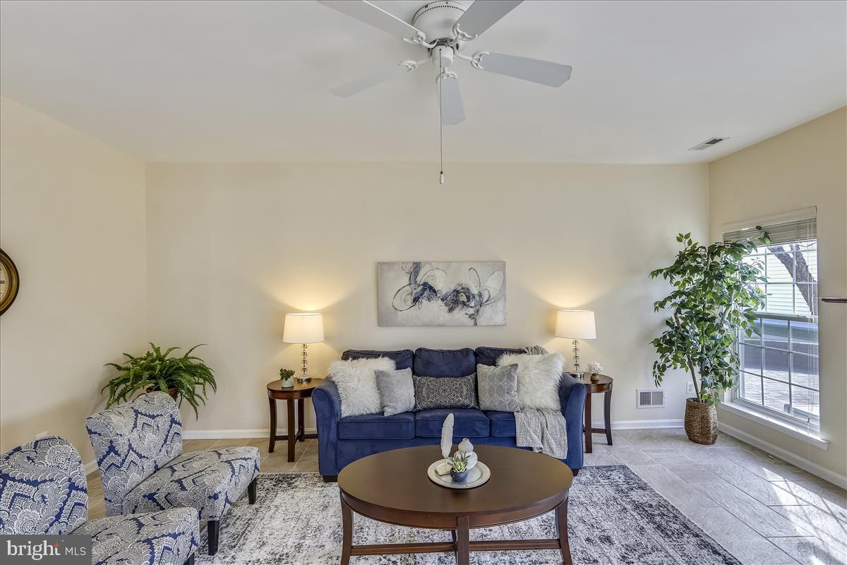 SYMPHONY VILLAGE AT CENTREVILLE - Residential