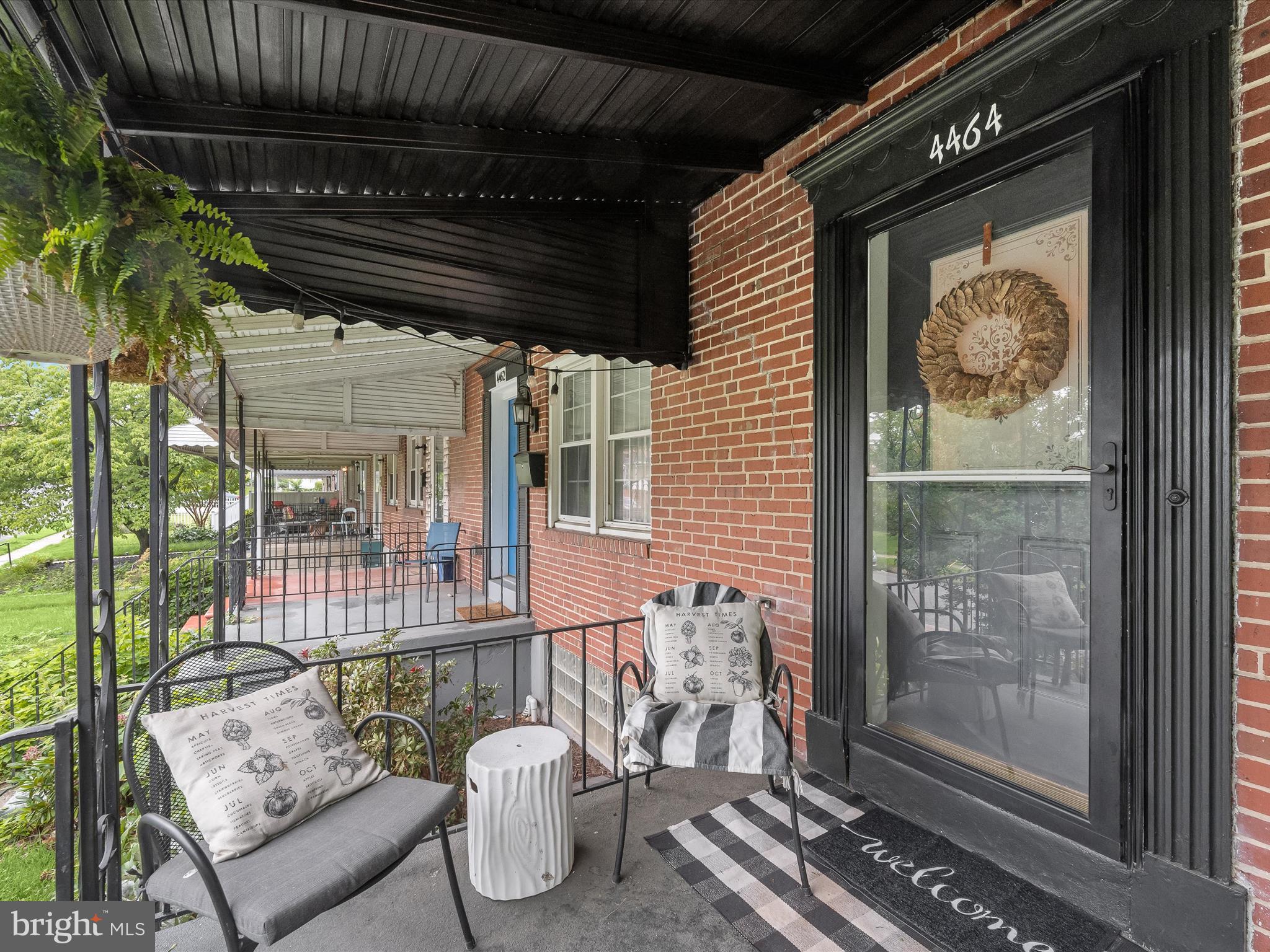 MEDFIELD - Residential