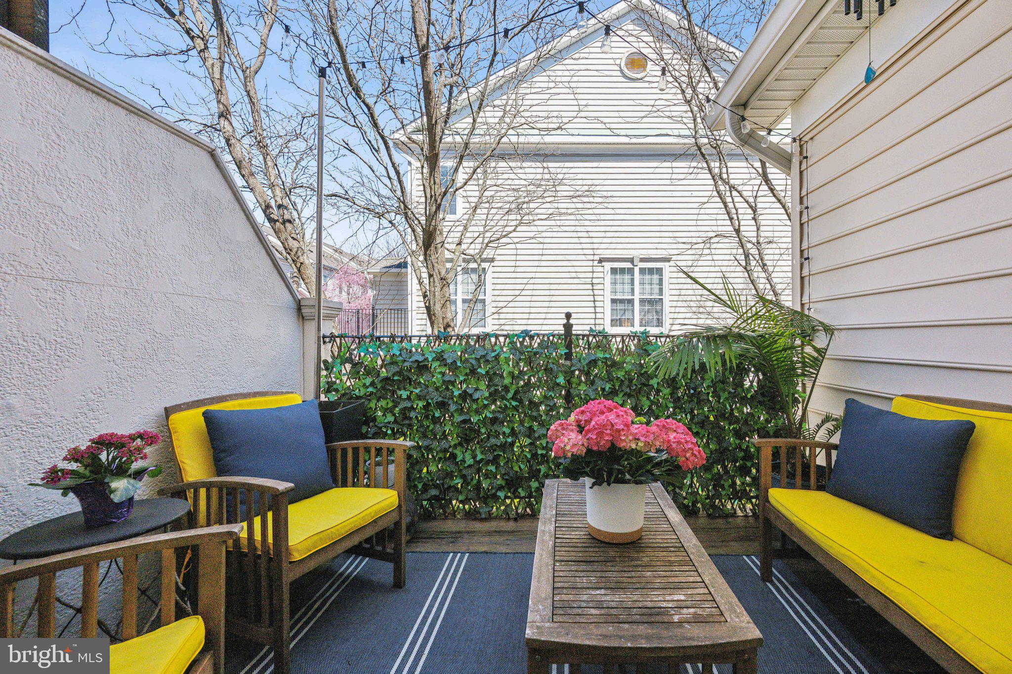 WESTWOOD VILLAGE - Residential