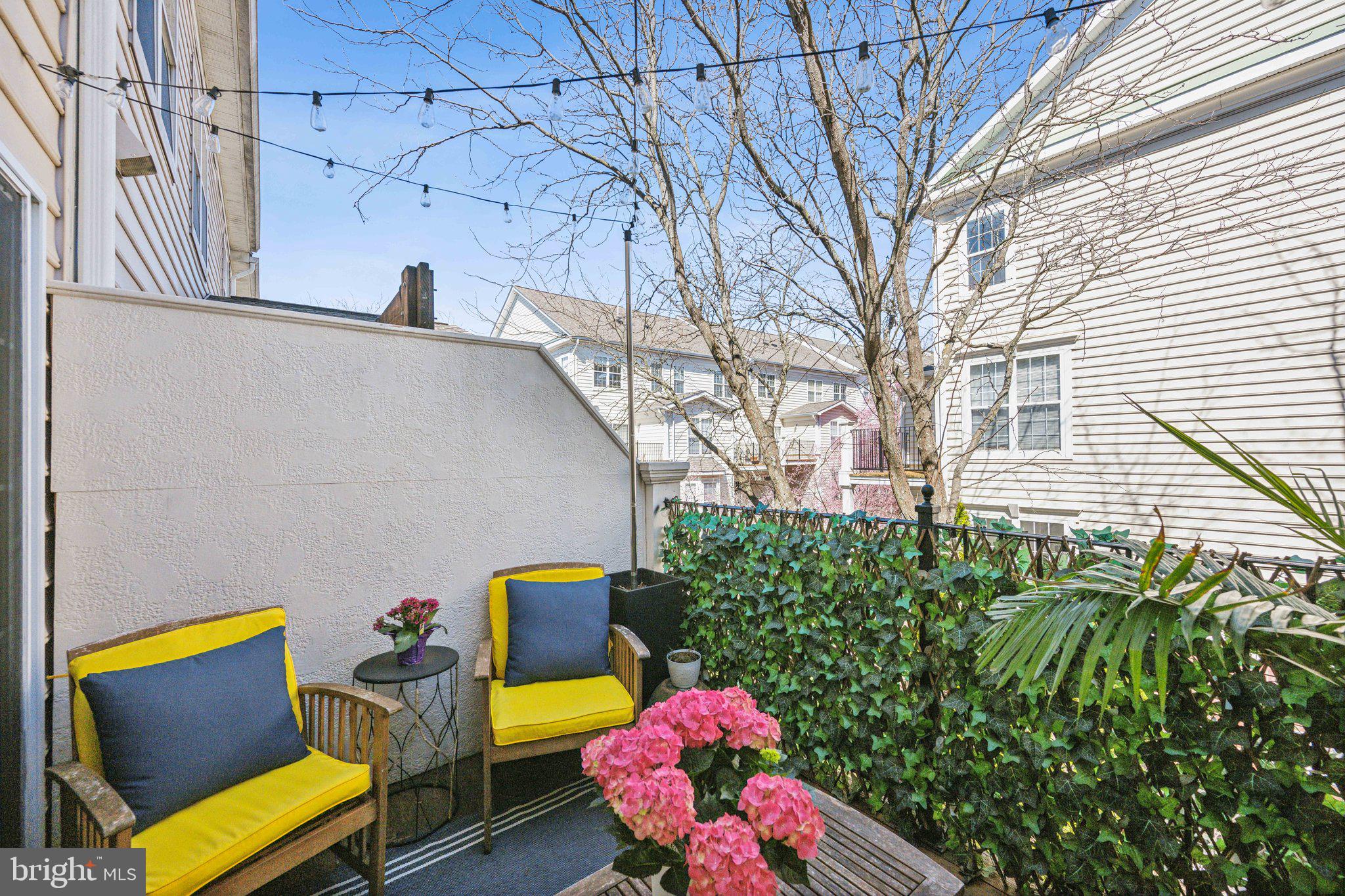 WESTWOOD VILLAGE - Residential