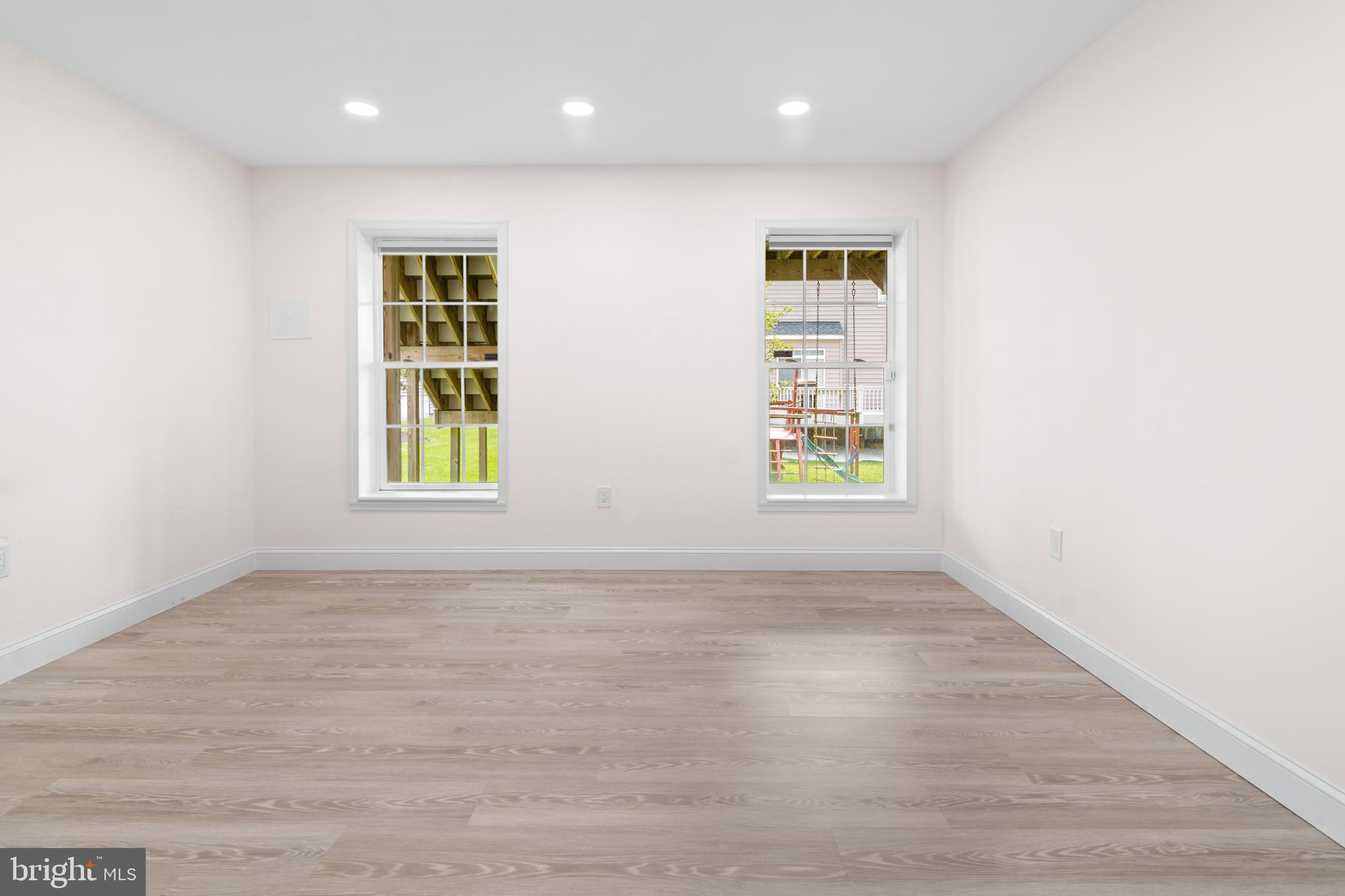 THE PARKE AT MOUNT WASHINGTON - Residential