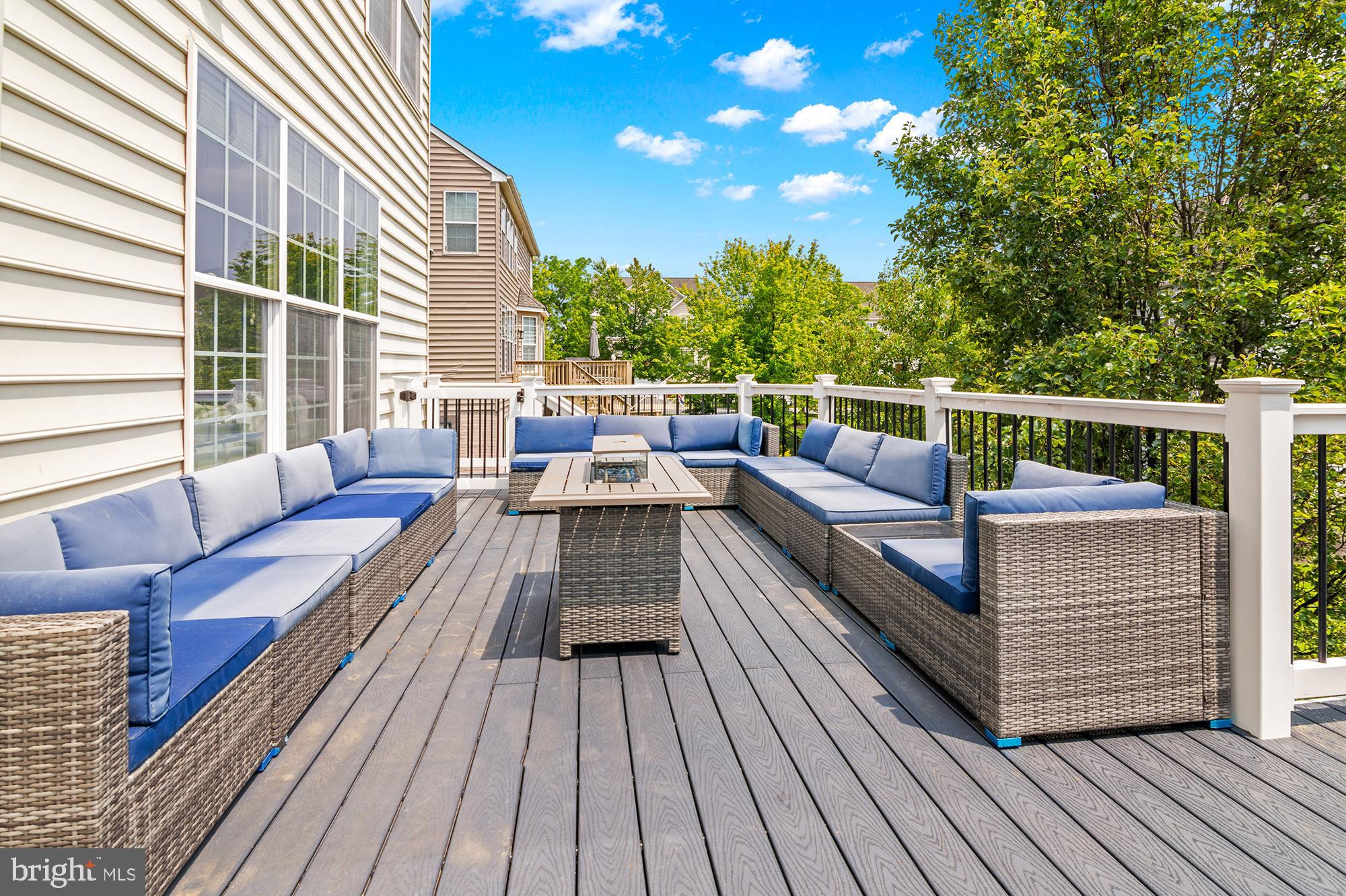 THE PARKE AT MOUNT WASHINGTON - Residential