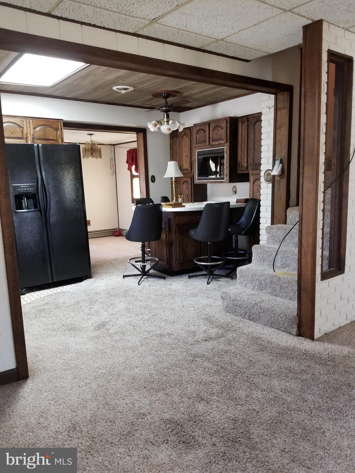 CARLSON SPRINGS - Residential Lease