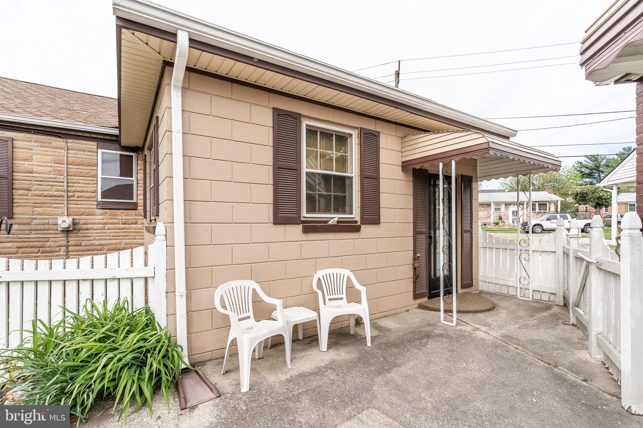 CARLSON SPRINGS - Residential Lease