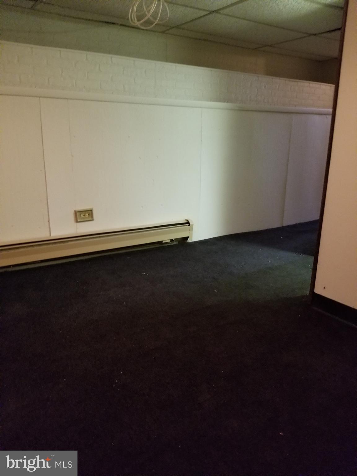 CARLSON SPRINGS - Residential Lease