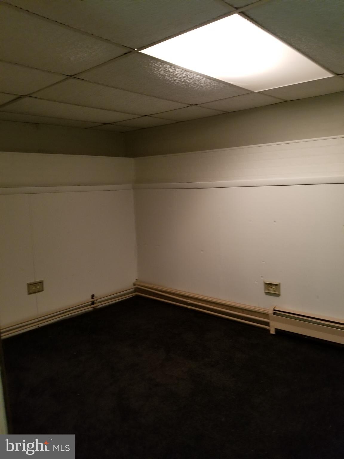 CARLSON SPRINGS - Residential Lease