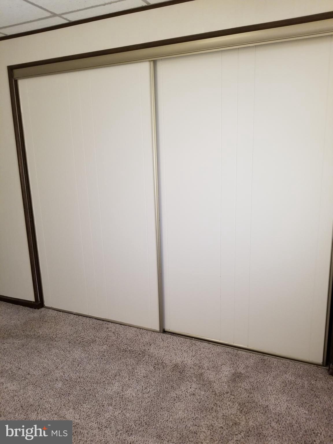 CARLSON SPRINGS - Residential Lease