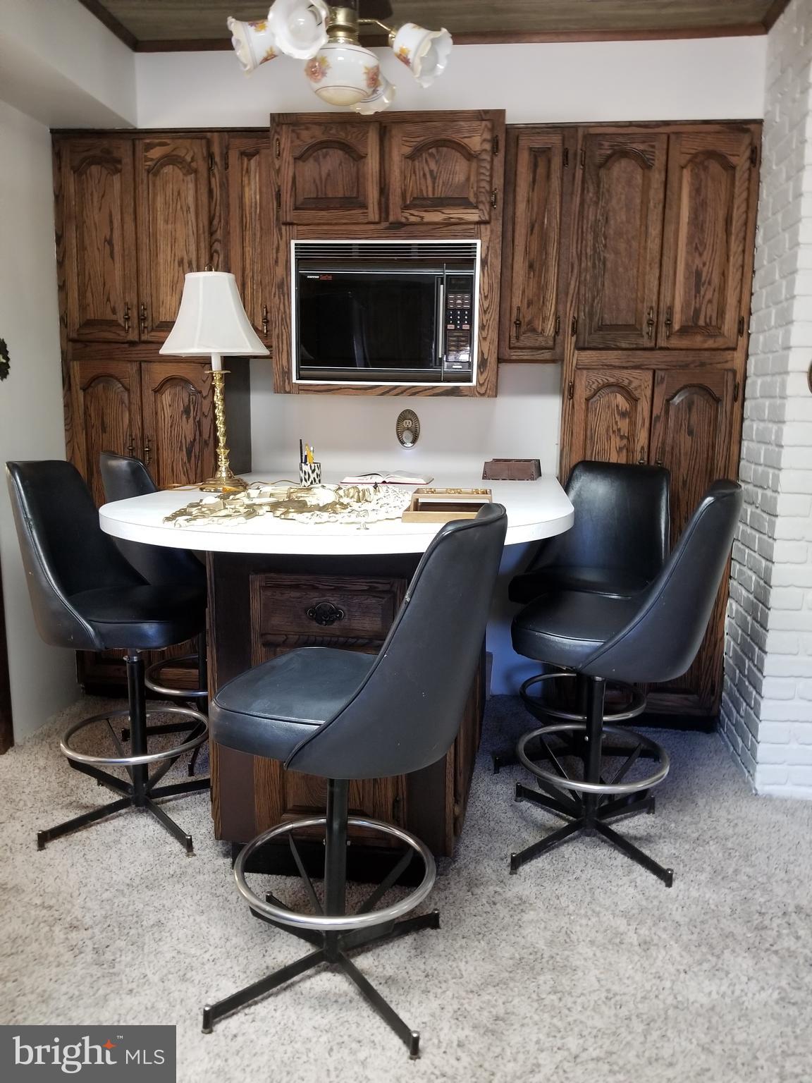 CARLSON SPRINGS - Residential Lease