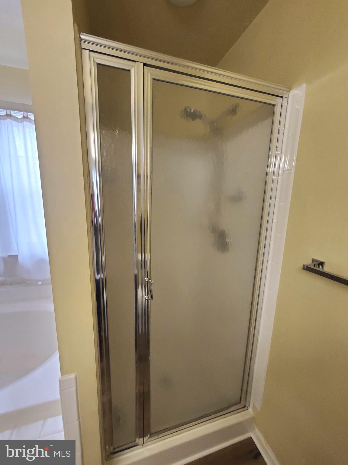 LAUREL RIDGE - Residential