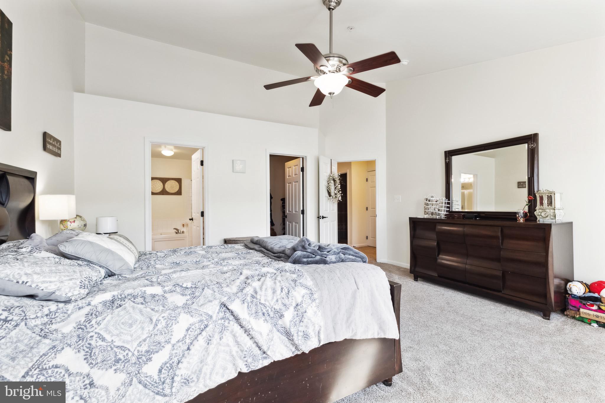 AMBER SPRING CONDOMINIUMS - Residential