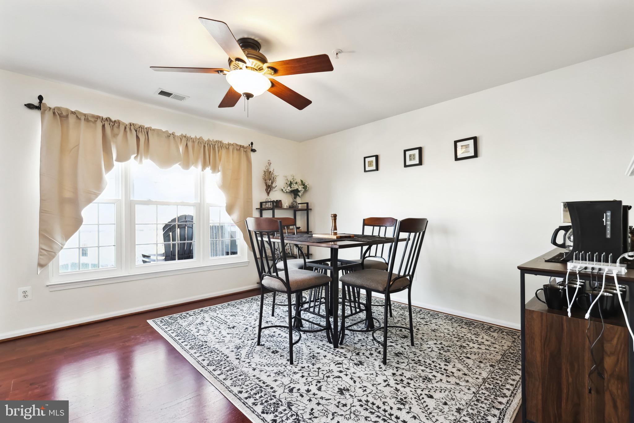 AMBER SPRING CONDOMINIUMS - Residential