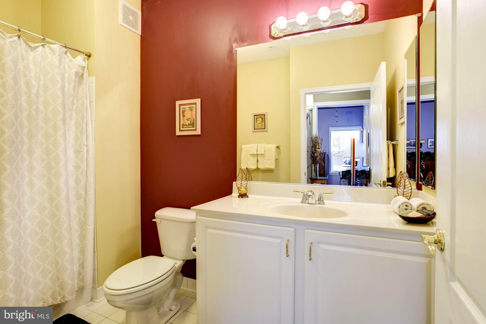 WAVERLY WOODS - Residential