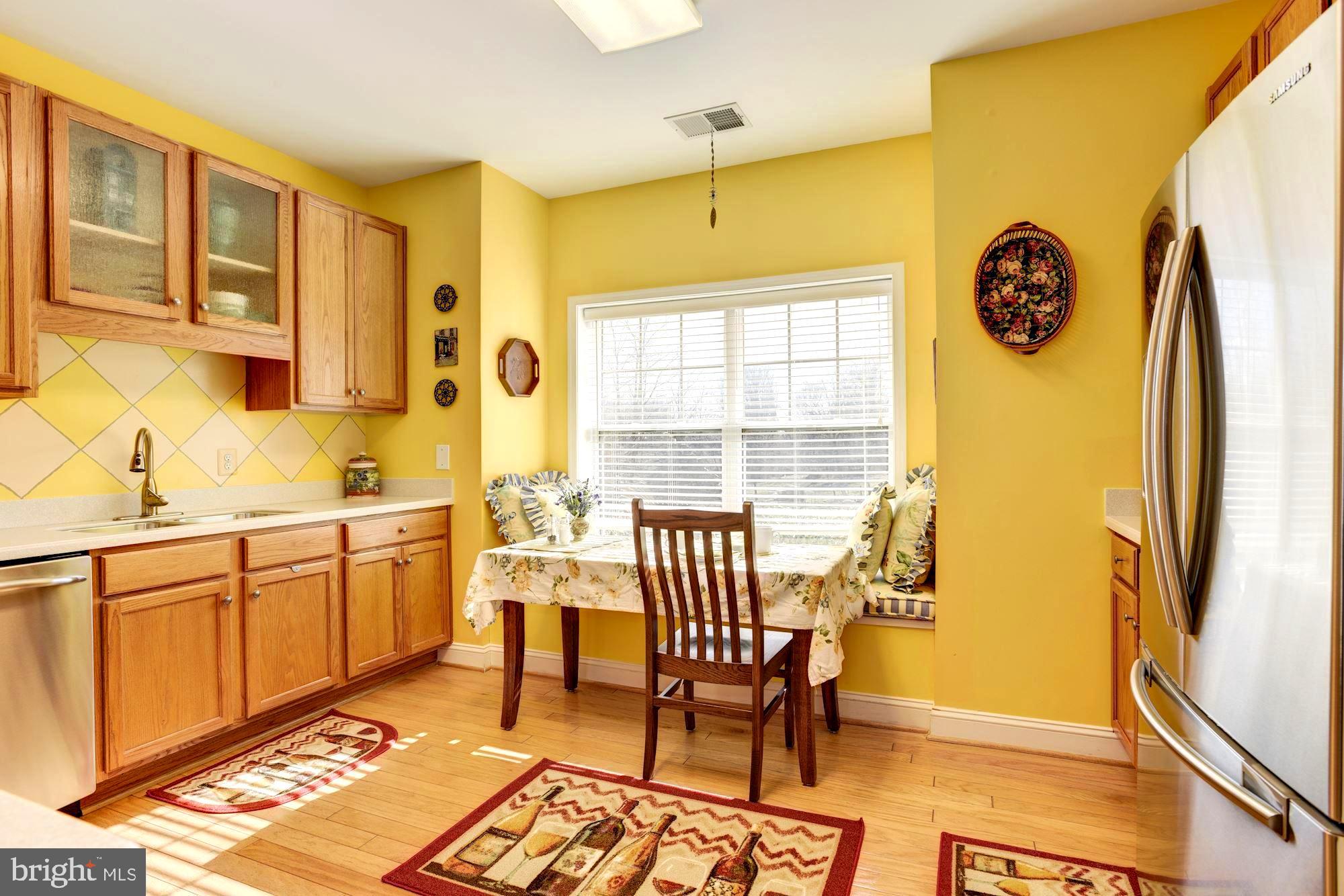 WAVERLY WOODS - Residential