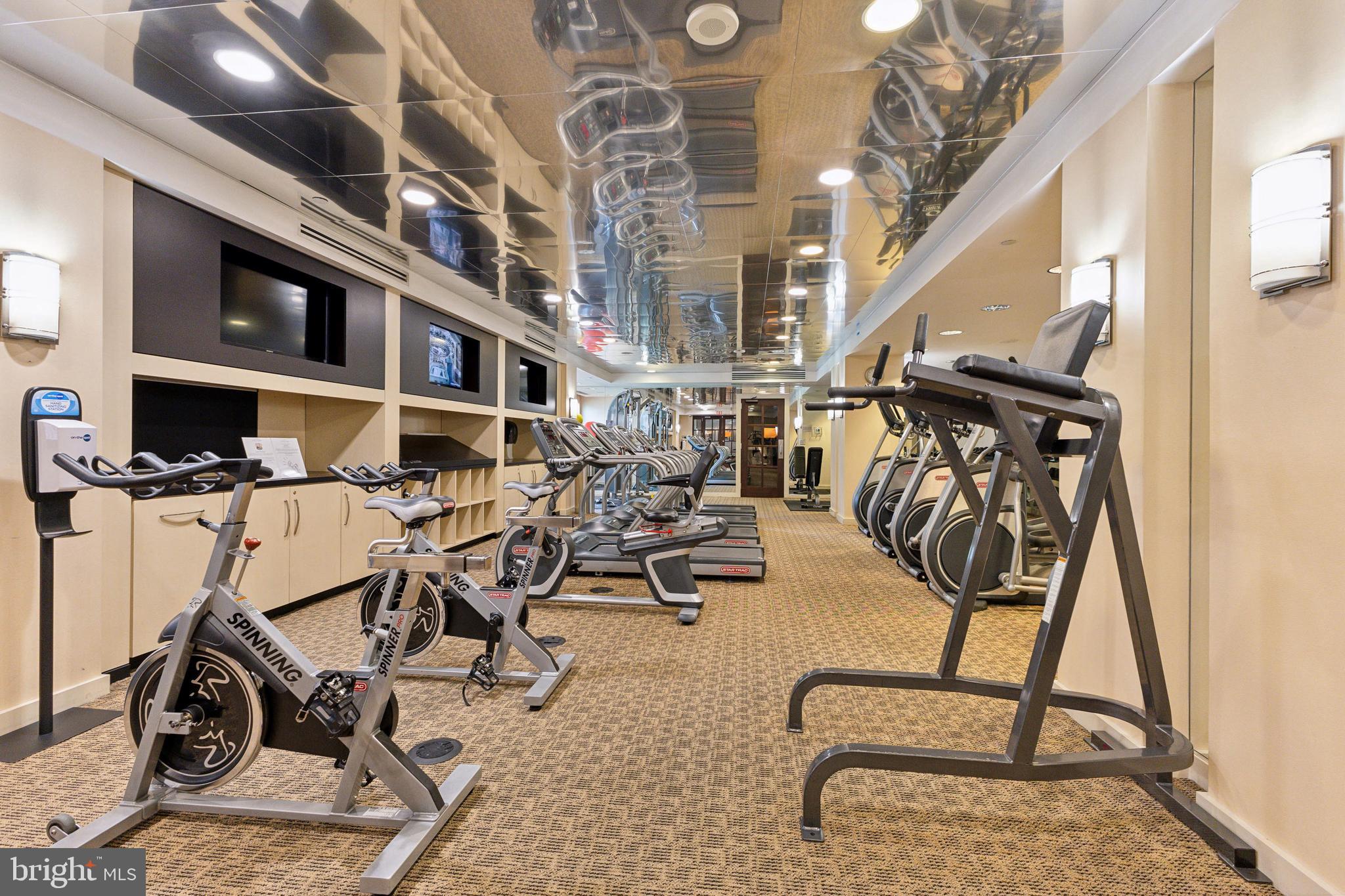 GALLERY AT WHITE FLINT - Residential