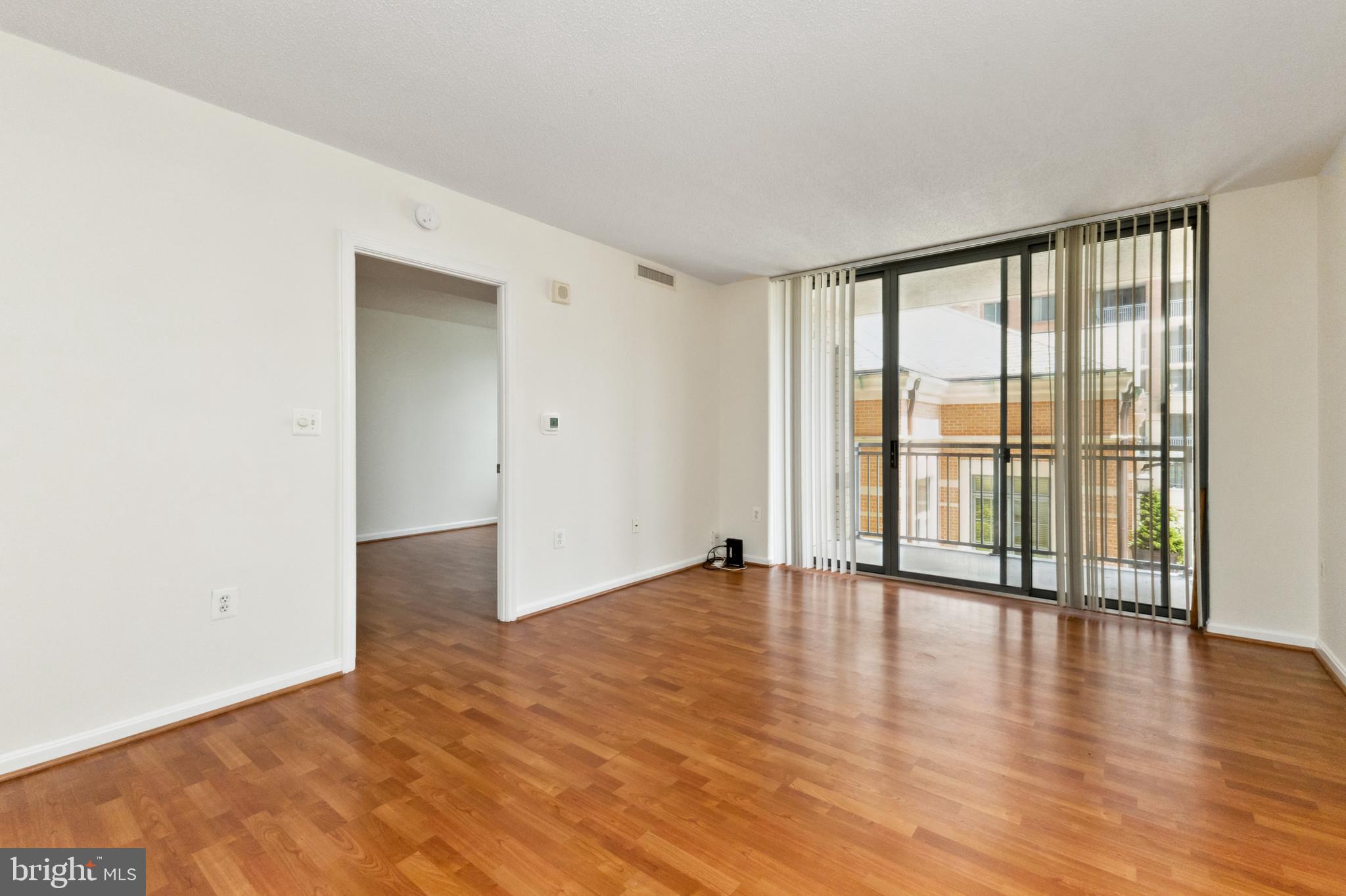 GALLERY AT WHITE FLINT - Residential