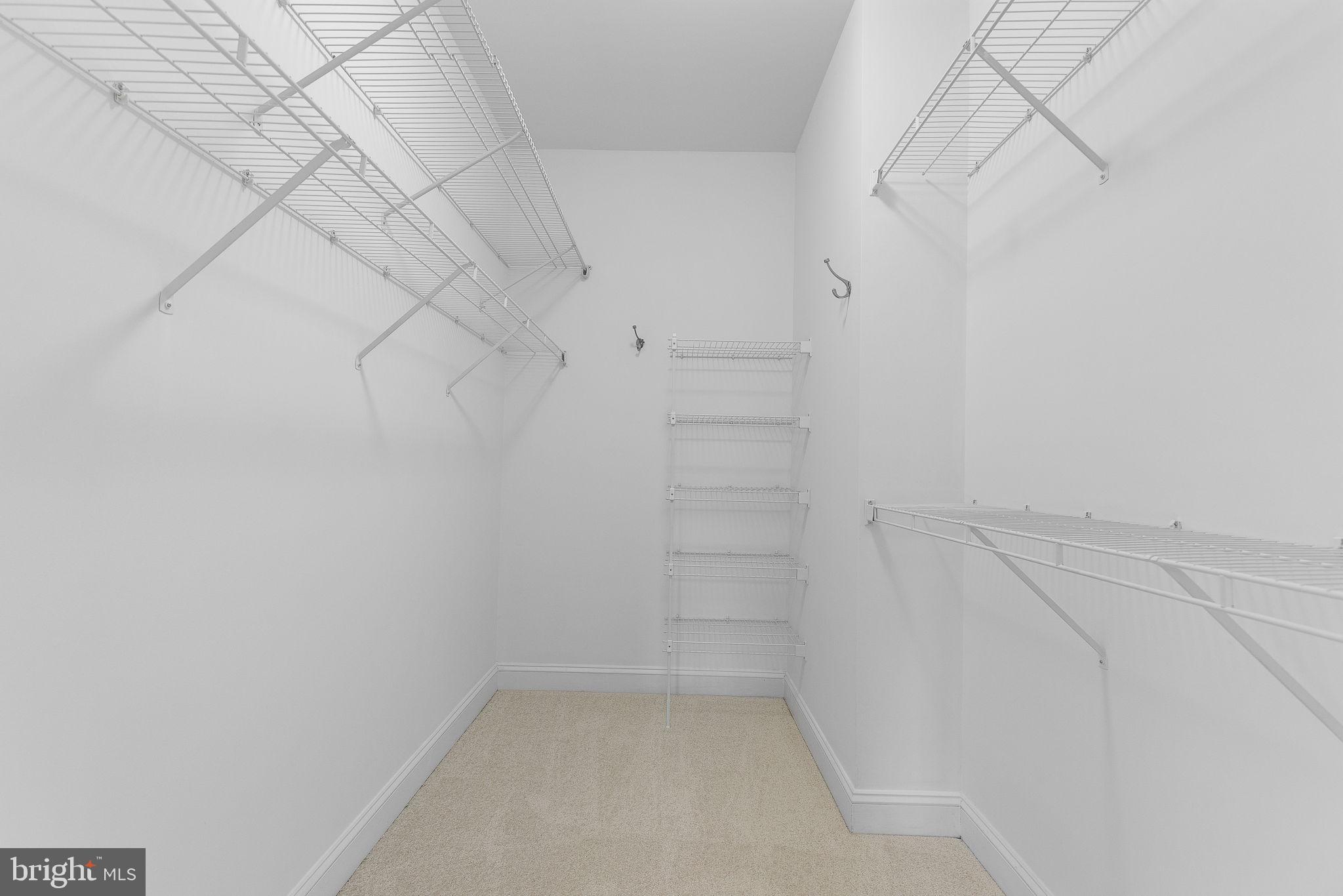 FAIRFAX GATEWAY - Residential