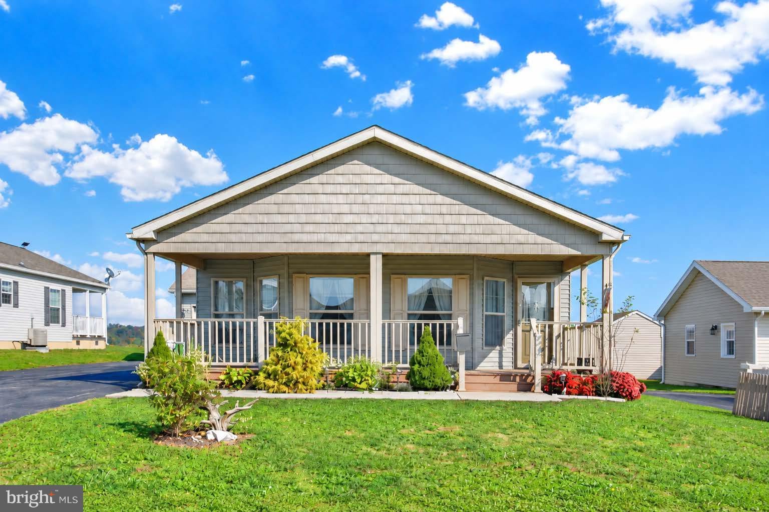 153 GLENRIDGE DRIVE