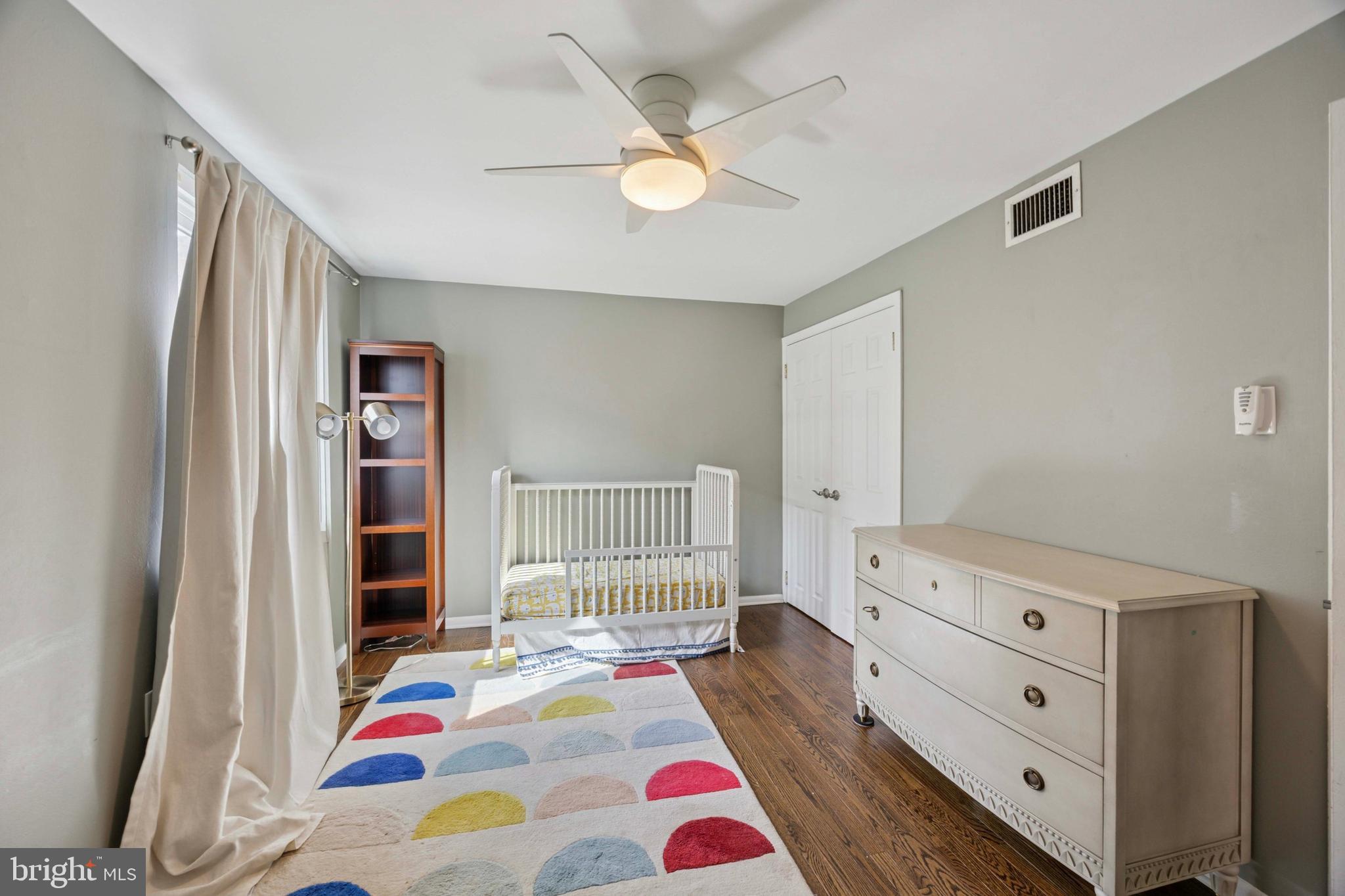 WASHINGTON SQ WEST - Residential