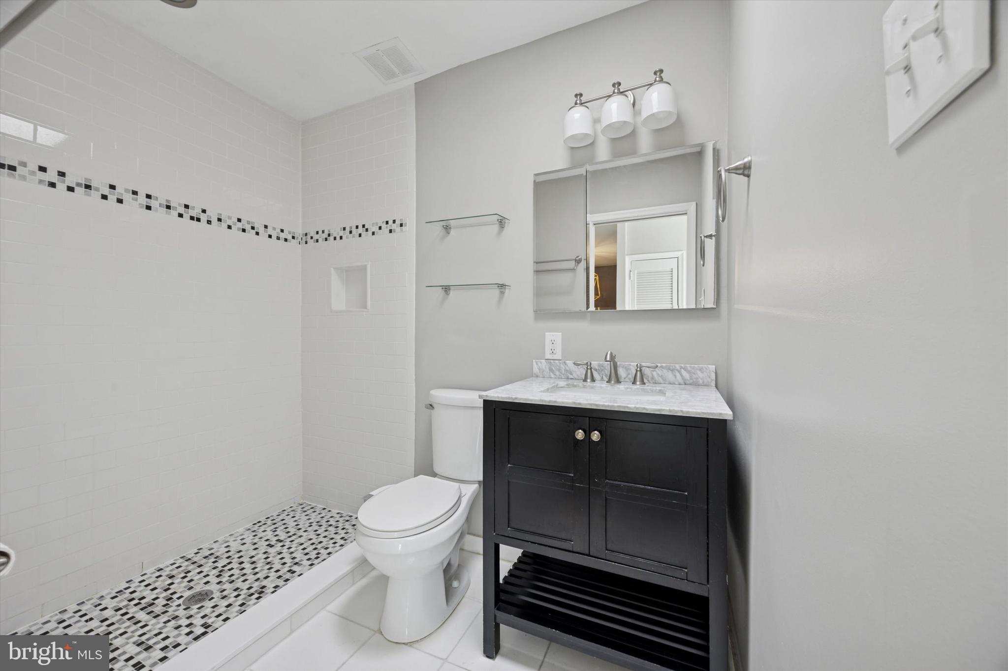 WASHINGTON SQ WEST - Residential